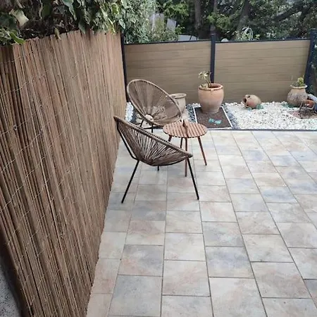Lägenhet Studio Avec Terrasse *